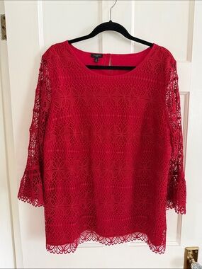 ❤️Talbots Woman red lace top with 3/4 bell sleeves. Size 2X. NWOT.